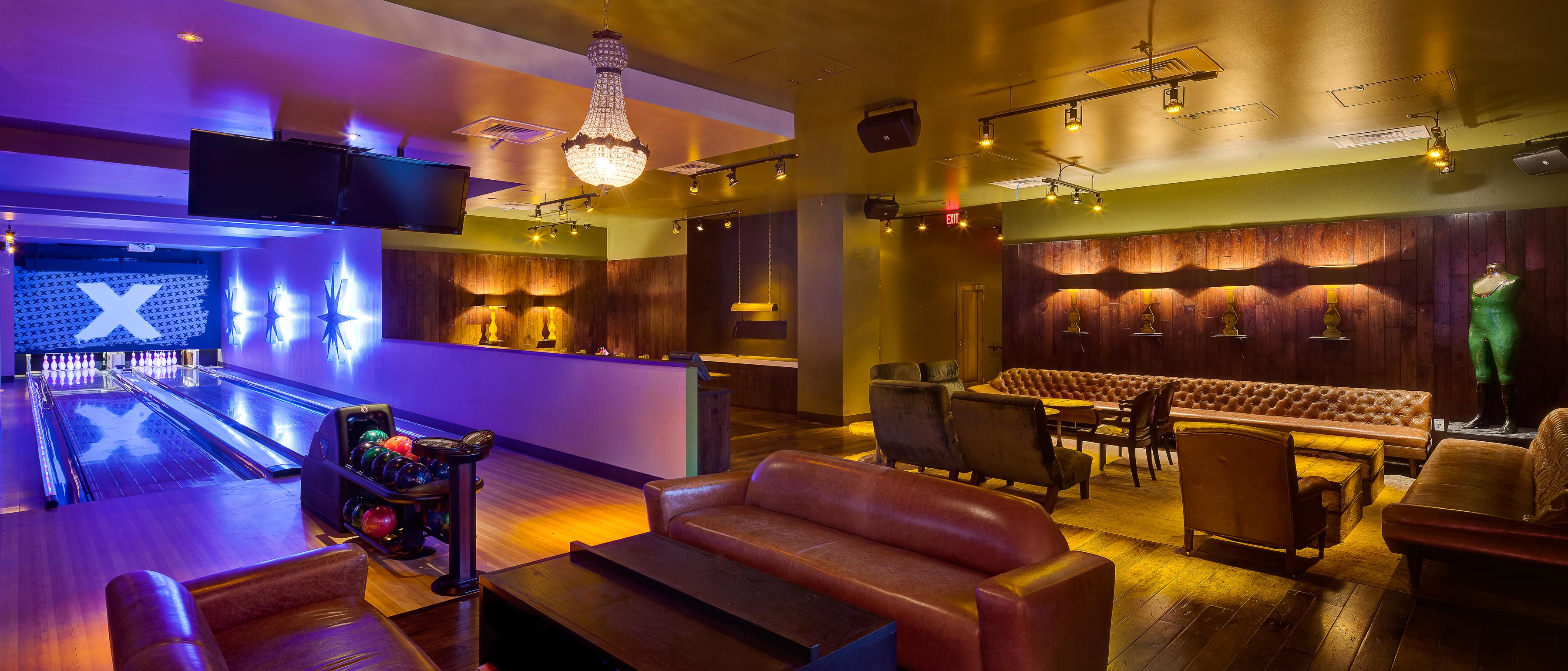 Marketing 101 in a Bowling Alley Central College