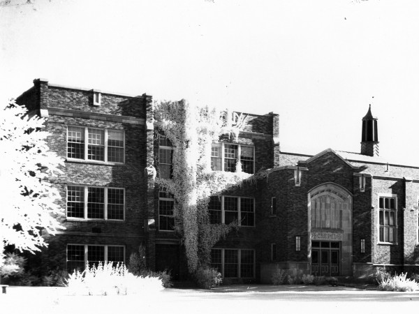 Built in 1925, Central Hall housed classrooms and offices, as it does today. Douwstra Chapel was added in 1940 to signify the unity of higher education and religious training at the college. Daily chapel was a requirement for many years.